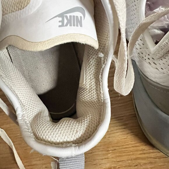 Nike Air Motion 2 Wolf white and grey size 11 - Picture 10 of 15